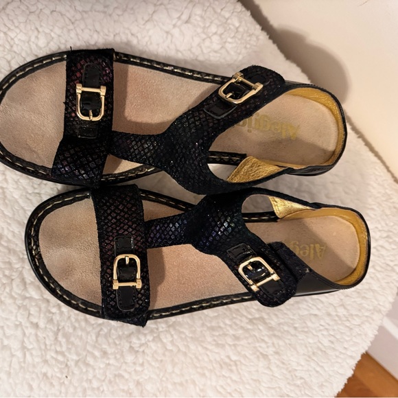 Alegria Adjustable Platform Sandals - Picture 2 of 13